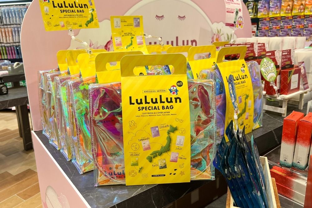 LuLuLun Special Bag exclusive to Don Don Donki stores in Singapore.